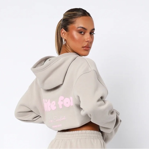 White Fox Boutique Era 8 Oversized Hoodie in Mooncake Color, Size S/M NWT - Picture 3 of 7